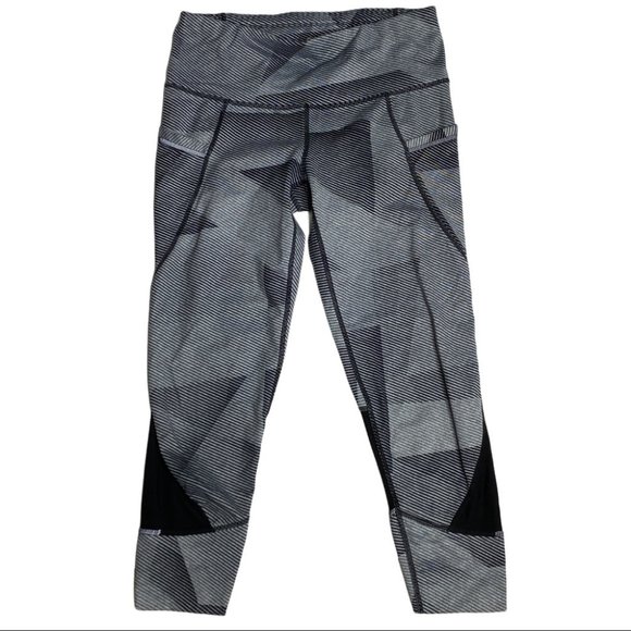Athleta Pants - Athleta Black and Gray Cropped Leggings X-Small